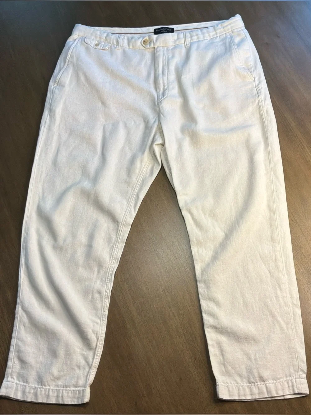 Linen blend white Banana Republic pants